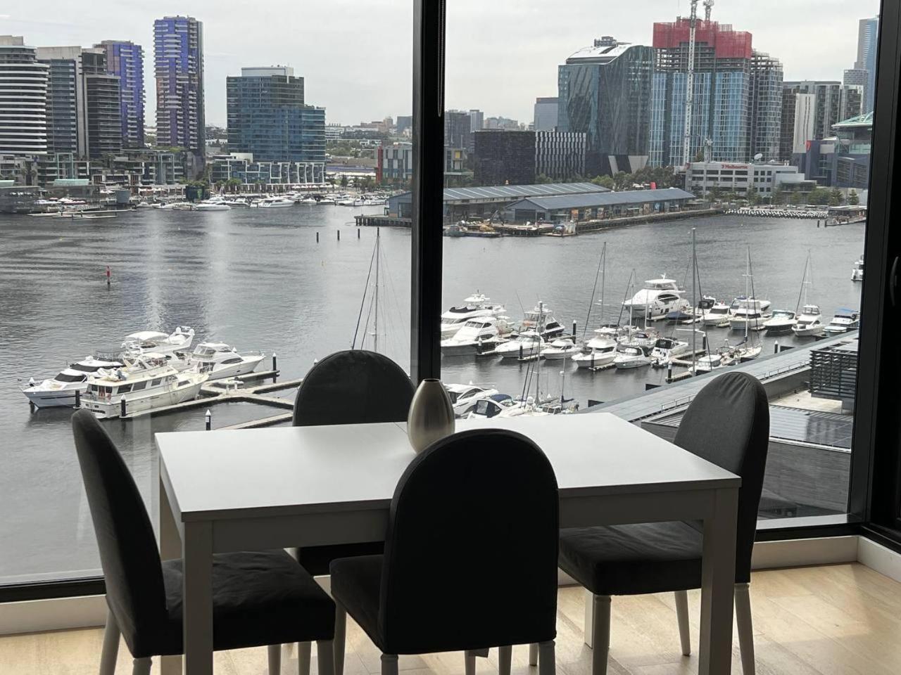 Pars Apartments - Collins Wharf Waterfront, Docklands Ville de Ville de Melbourne Extérieur photo